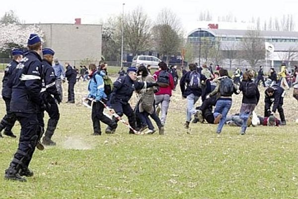 prosvjednici